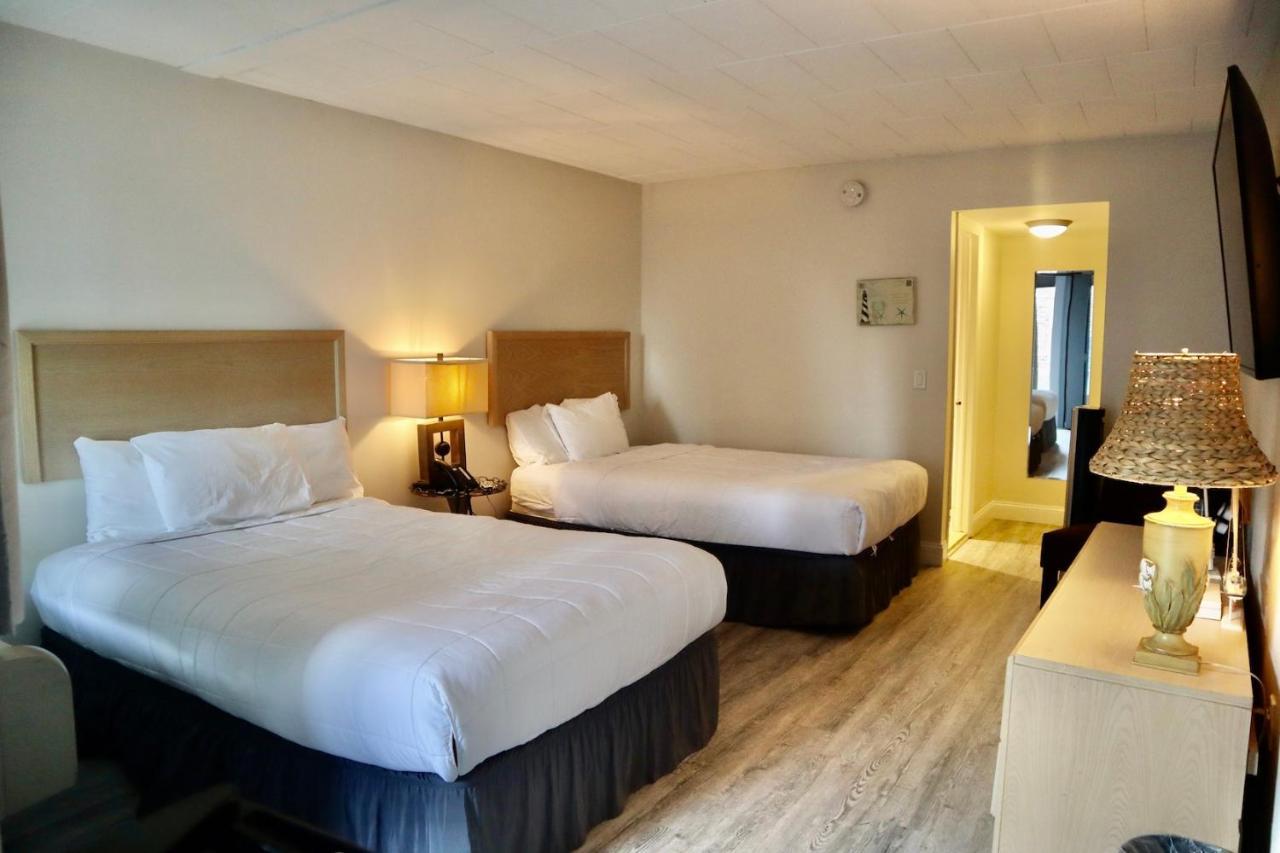 Hotel The Shore Club 3*